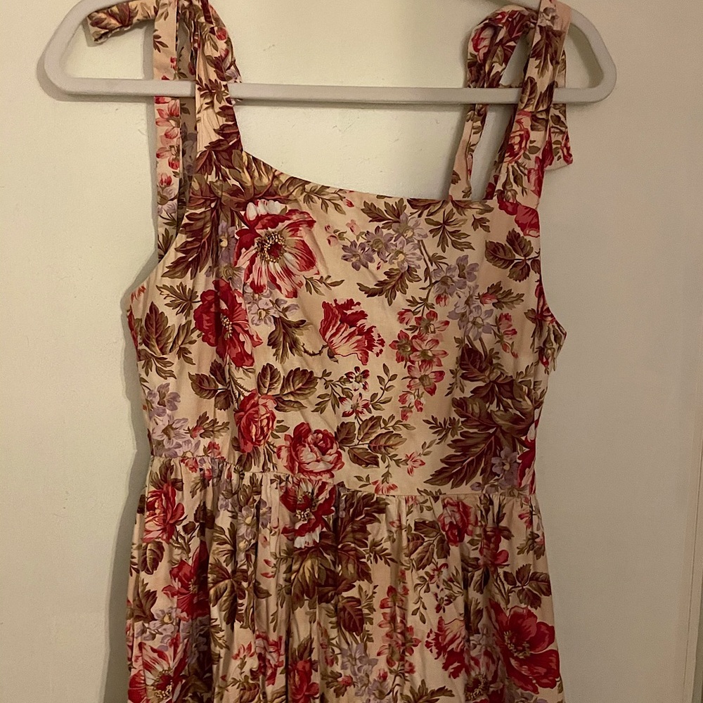 Gal Meets Glam Makenna Maxi dress size 8